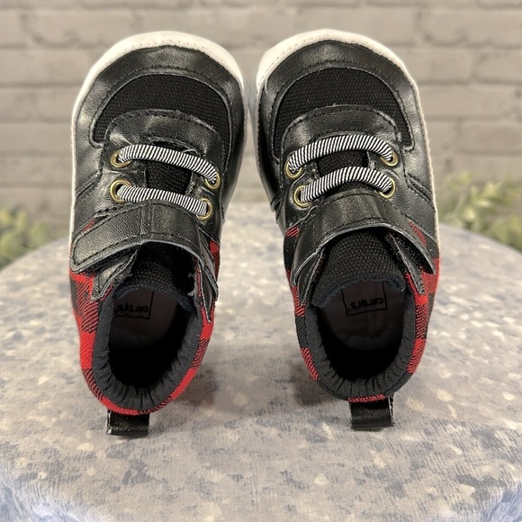 Carter’s Black & Red Plaid Fabric Crib High-Tops Baby Boy 6-9 Mos.🖤Like New❤️ - Picture 6 of 9